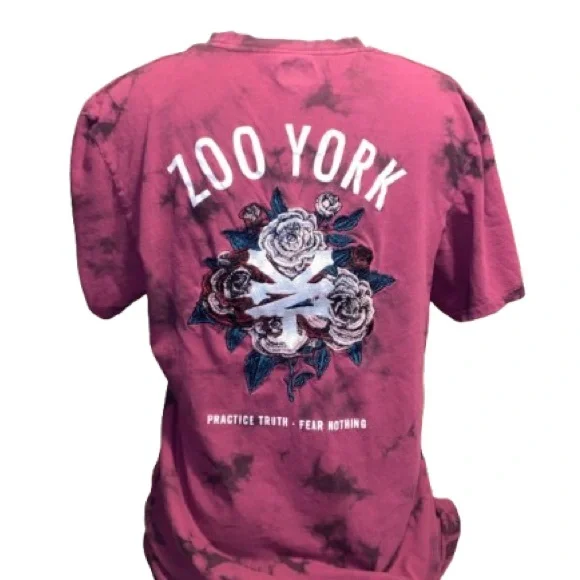 💙 Zoo York Black and Pink Tie-Dye T-Shirt Featuring Elaborate Embroidery Size M - Picture 2 of 13